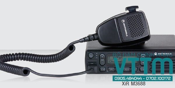 Bộ Đàm Motorola XiR M3688 UHF – Liên Lạc Bền Bỉ, Tầm Xa Hiệu Quả
